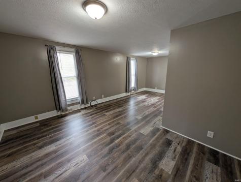 322 W 8th Street Bicknell IN 47512