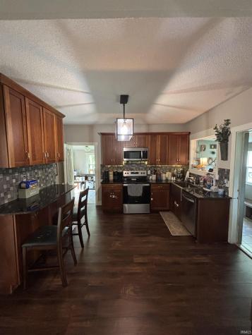 4480 E Station Rd Road Roanoke IN 46783