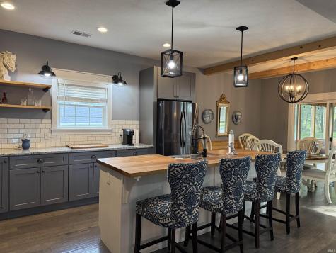 1285 E Zinnia Drive Bloomington IN 47401