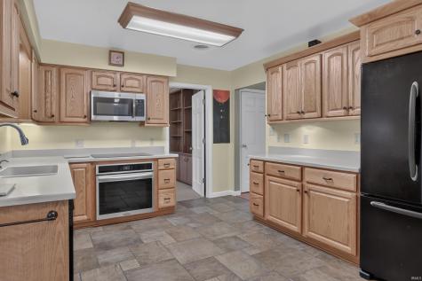3211 Delray Drive Fort Wayne IN 46815