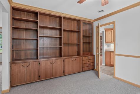 3211 Delray Drive Fort Wayne IN 46815