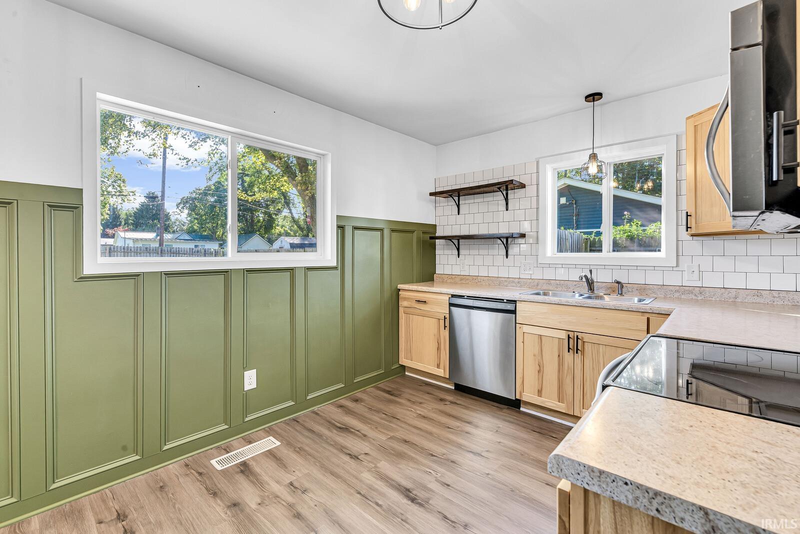 818 S 12th Street Goshen IN 46526