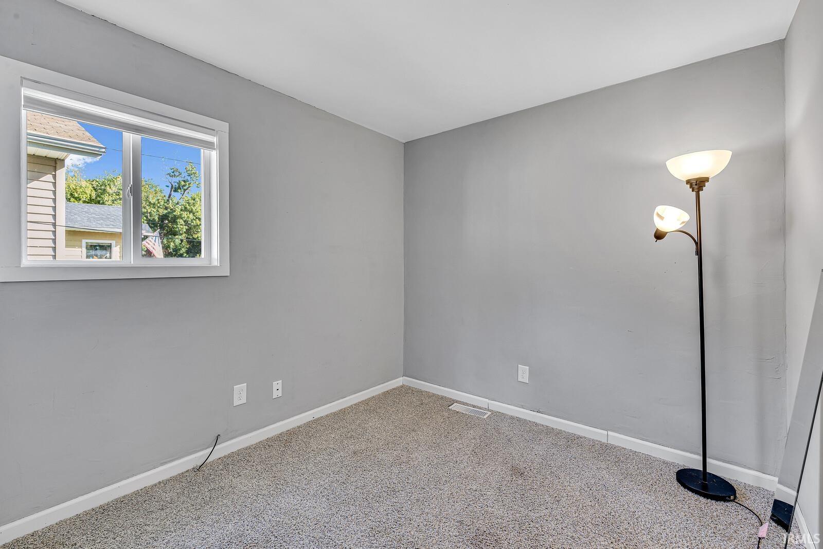 818 S 12th Street Goshen IN 46526