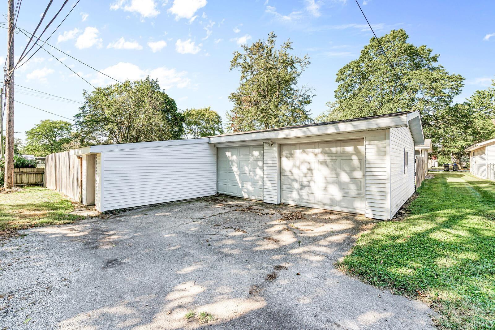 818 S 12th Street Goshen IN 46526