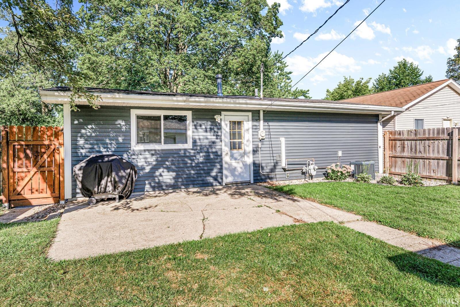 818 S 12th Street Goshen IN 46526