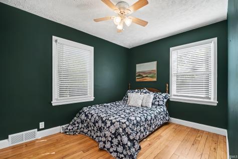 202 Timber Lane South Bend IN 46615