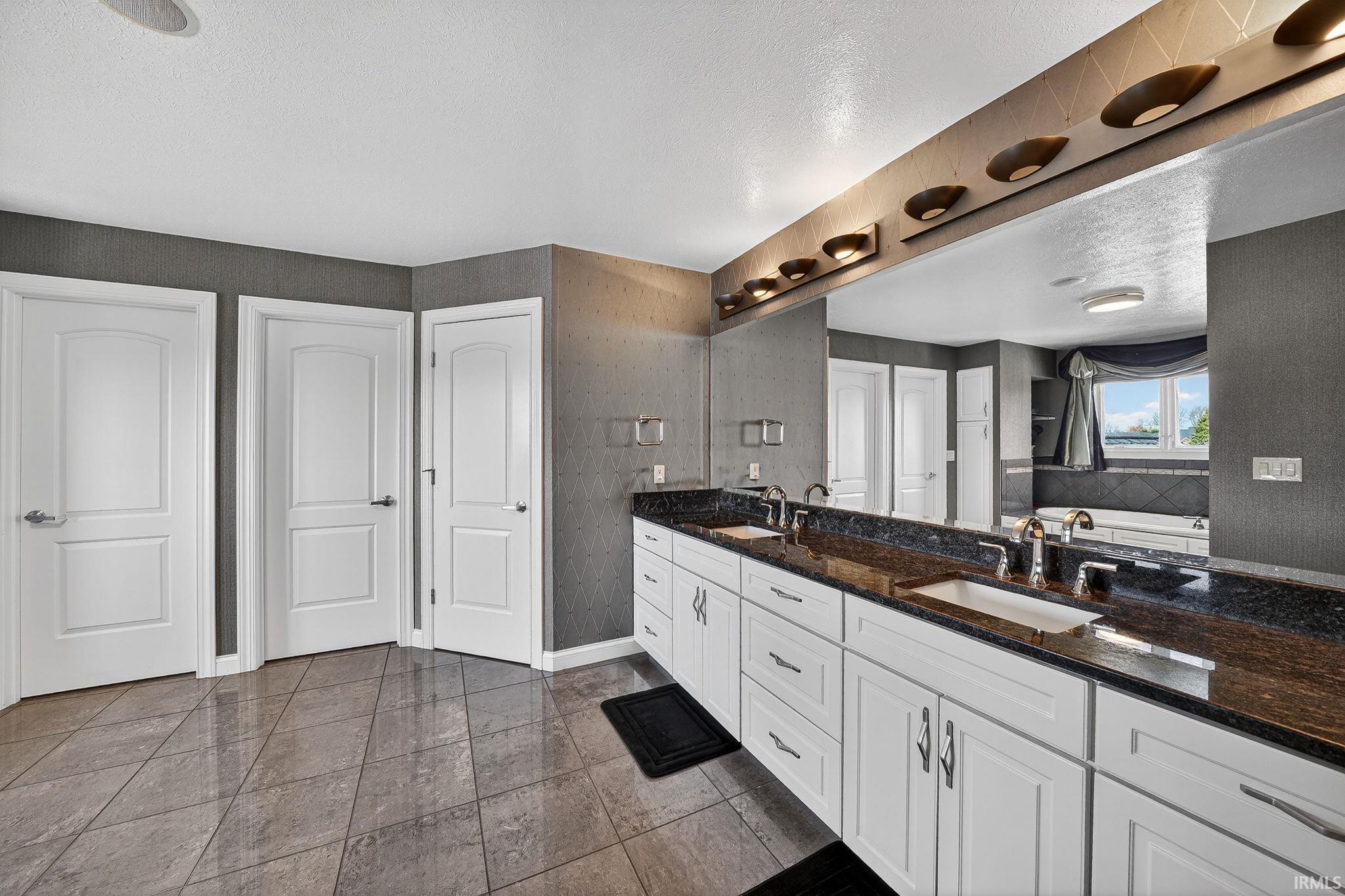 14259 Meridian Crossing Granger IN 46530