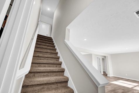13918 Persimmon Lane Evansville IN 47725