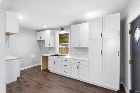 455 W Maple Grove Avenue Fort Wayne IN 46807