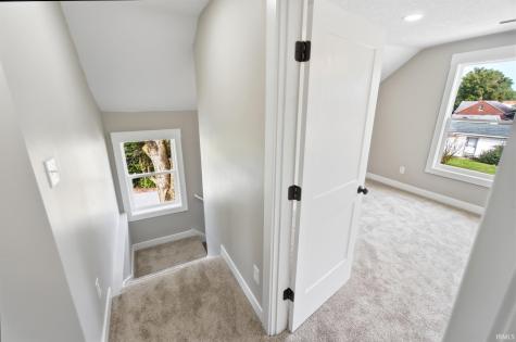 455 W Maple Grove Avenue Fort Wayne IN 46807