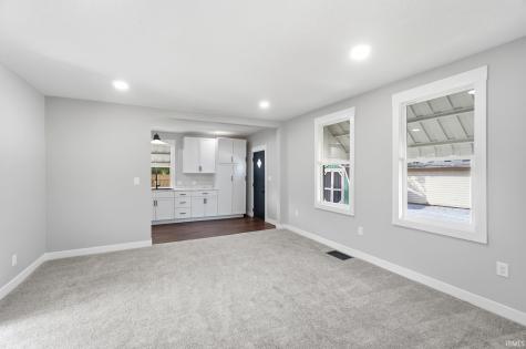 455 W Maple Grove Avenue Fort Wayne IN 46807