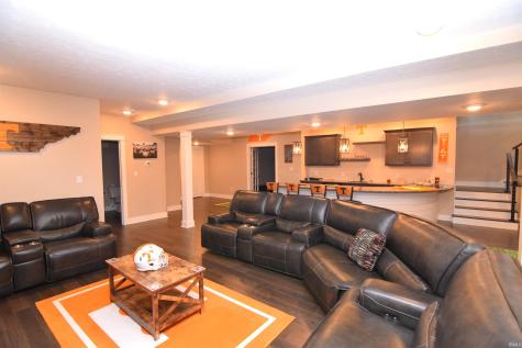 2313 E Royerton Road Muncie IN 47303