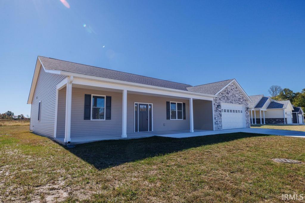 106 Pin Oak Road Spencer IN 47460