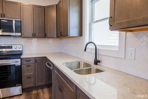 106 Pin Oak Road Spencer IN 47460