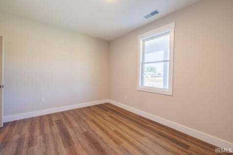106 Pin Oak Road Spencer IN 47460