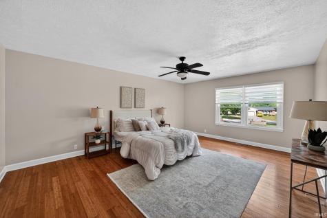 1765 N Bay Drive Elkhart IN 46514