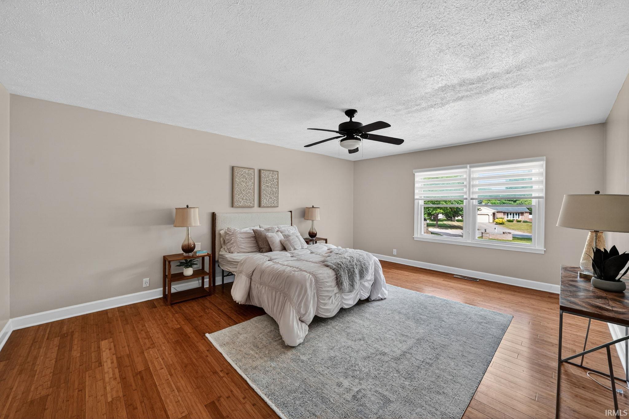 1765 N Bay Drive Elkhart IN 46514