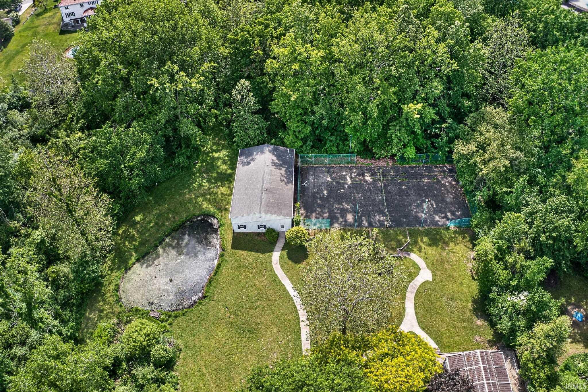 1765 N Bay Drive Elkhart IN 46514
