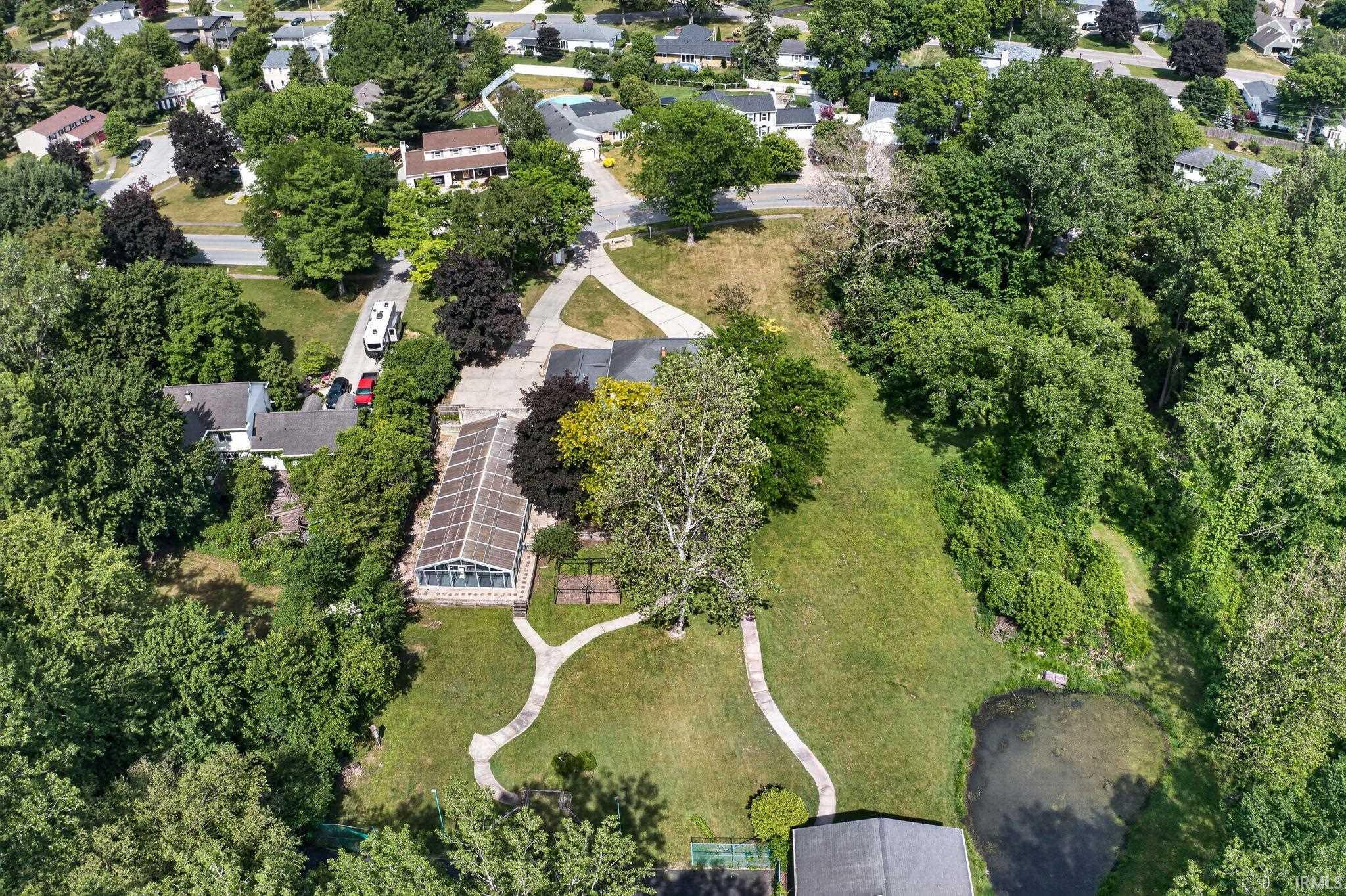 1765 N Bay Drive Elkhart IN 46514