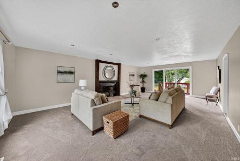 1765 N Bay Drive Elkhart IN 46514