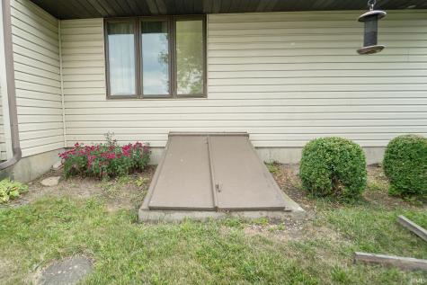 406 Meadow Lane Ossian IN 46777