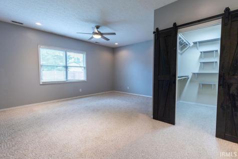 2806 N Stockwell Road Evansville IN 47715