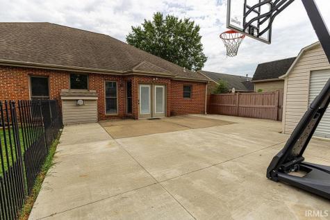 2806 N Stockwell Road Evansville IN 47715