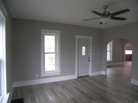 204 S Syracuse Webster Road Syracuse IN 46567