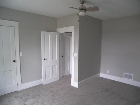 204 S Syracuse Webster Road Syracuse IN 46567