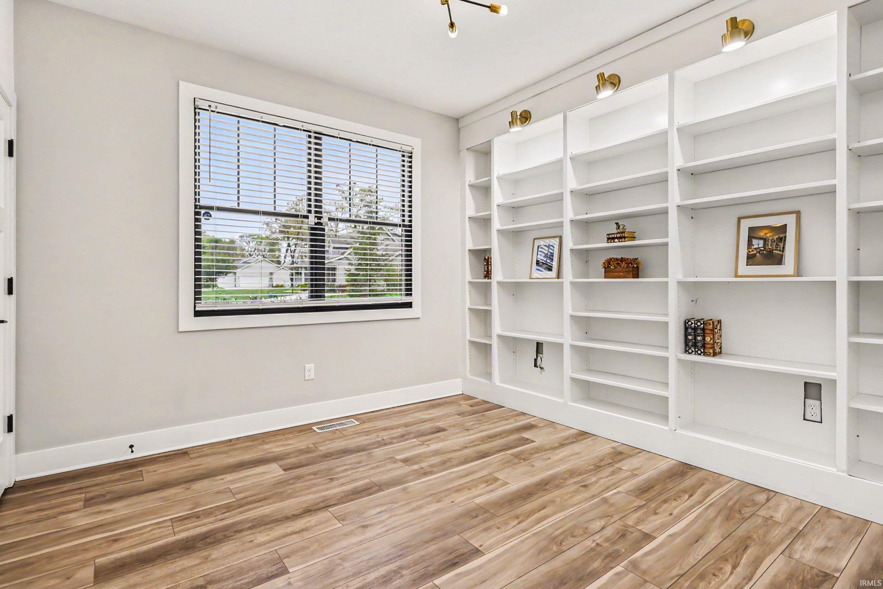 4134 Garden Oak Court South Bend IN 46628