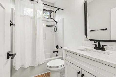 4134 Garden Oak Court South Bend IN 46628
