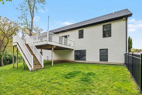 4134 Garden Oak Court South Bend IN 46628