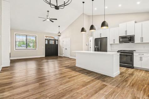 4134 Garden Oak Court South Bend IN 46628