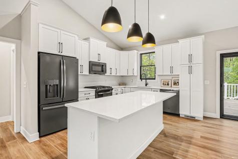 4134 Garden Oak Court South Bend IN 46628