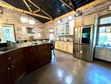 6115 St Road 45 Bloomfield IN 47424