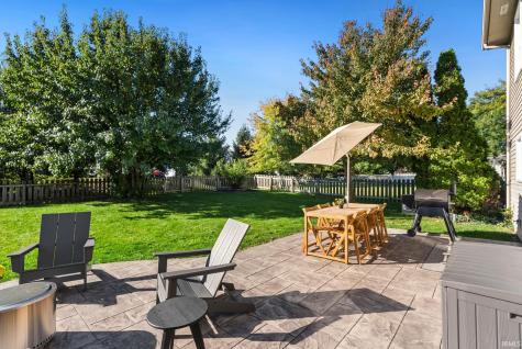 10621 Unita Drive Fort Wayne IN 46804