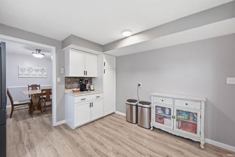 302 Hickory Grove Road Hartford City IN 47348