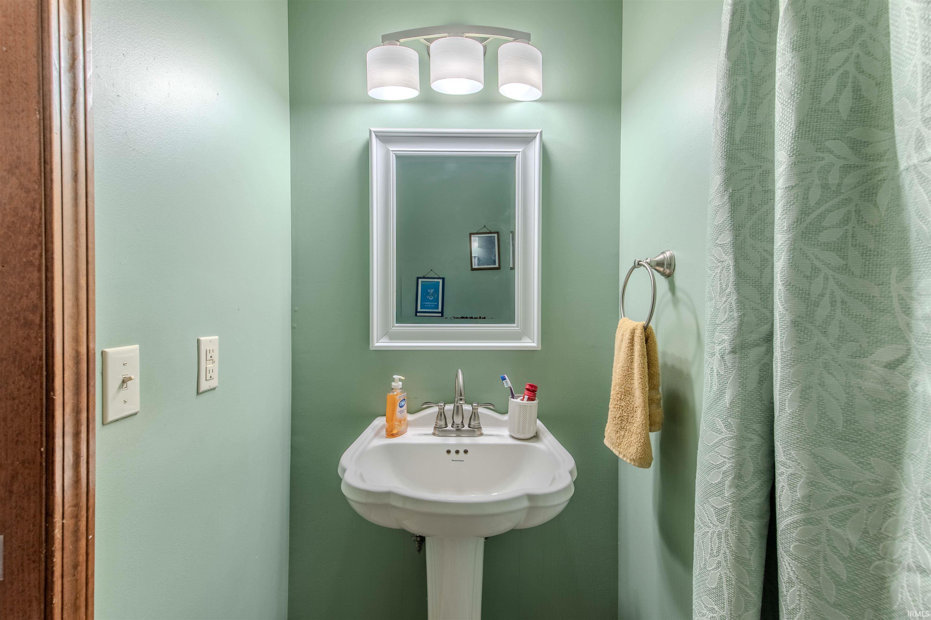 12250 Lupine Lane Plymouth IN 46563