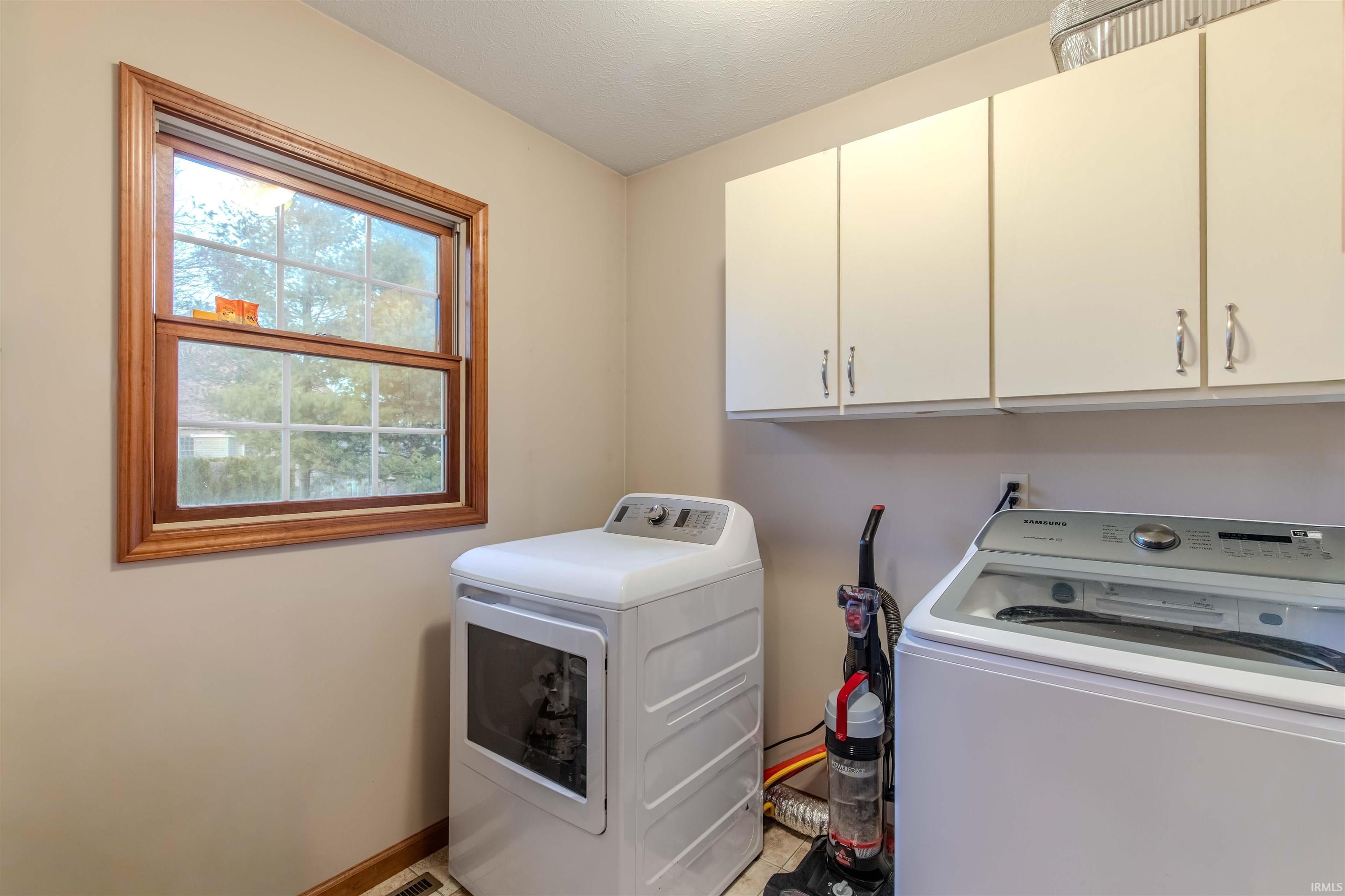 12250 Lupine Lane Plymouth IN 46563