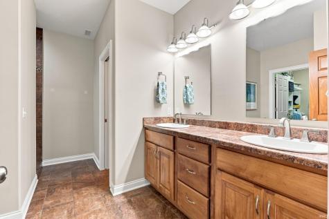 779 Perolla Drive Fort Wayne IN 46845