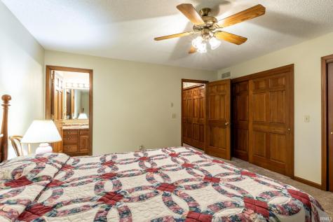 7255 Pana Drive Fort Wayne IN 46835