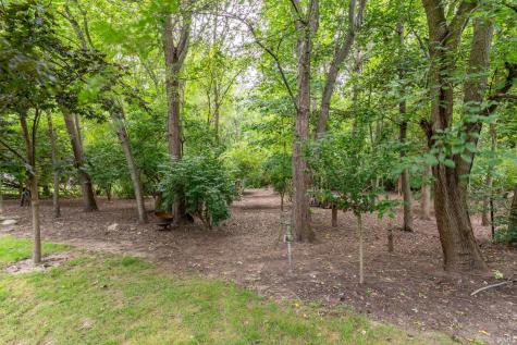 7255 Pana Drive Fort Wayne IN 46835