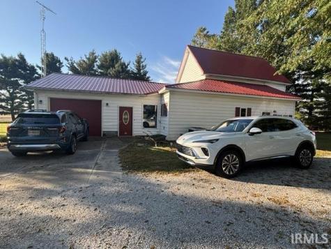 4980 W 1850 N Elwood IN 46036