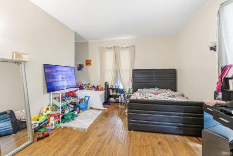 323 S 6th Street Goshen IN 46528