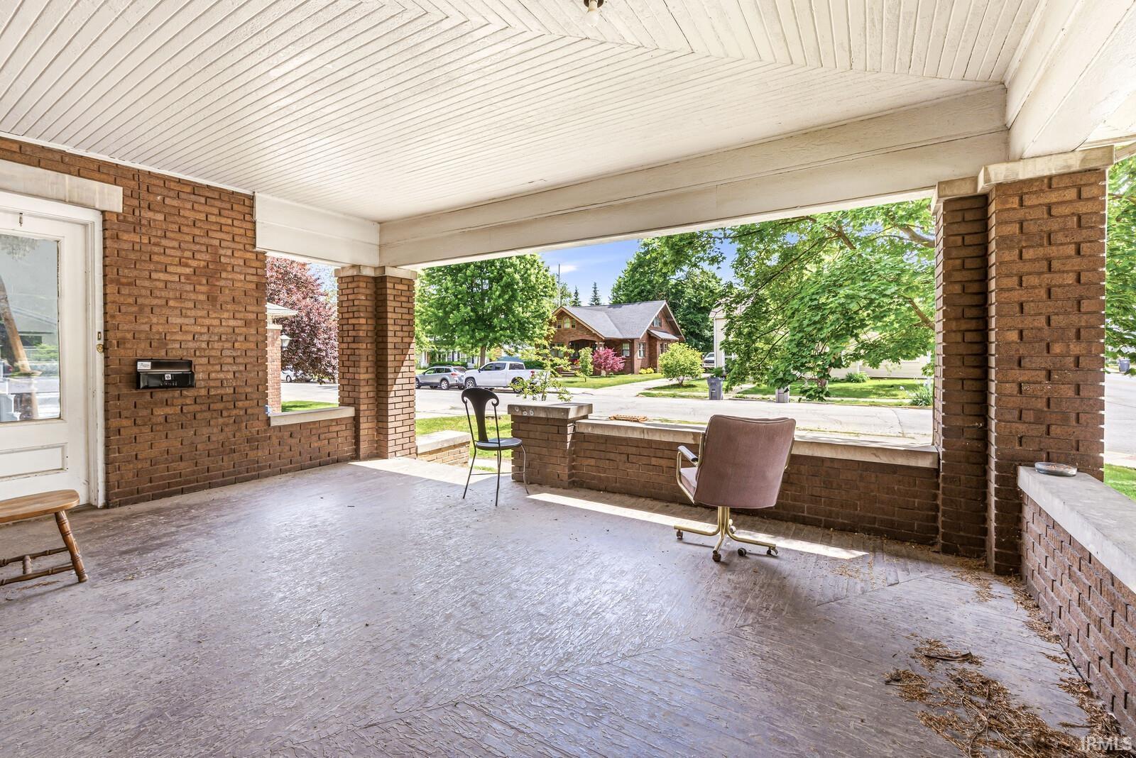 323 S 6th Street Goshen IN 46528