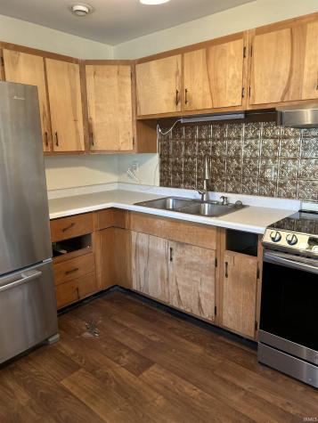 1609 Green Hill Drive Warsaw IN 46580
