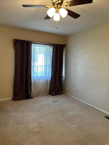 1609 Green Hill Drive Warsaw IN 46580