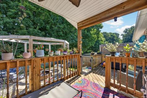 343 W Blackfoot Drive Ellettsville IN 47429