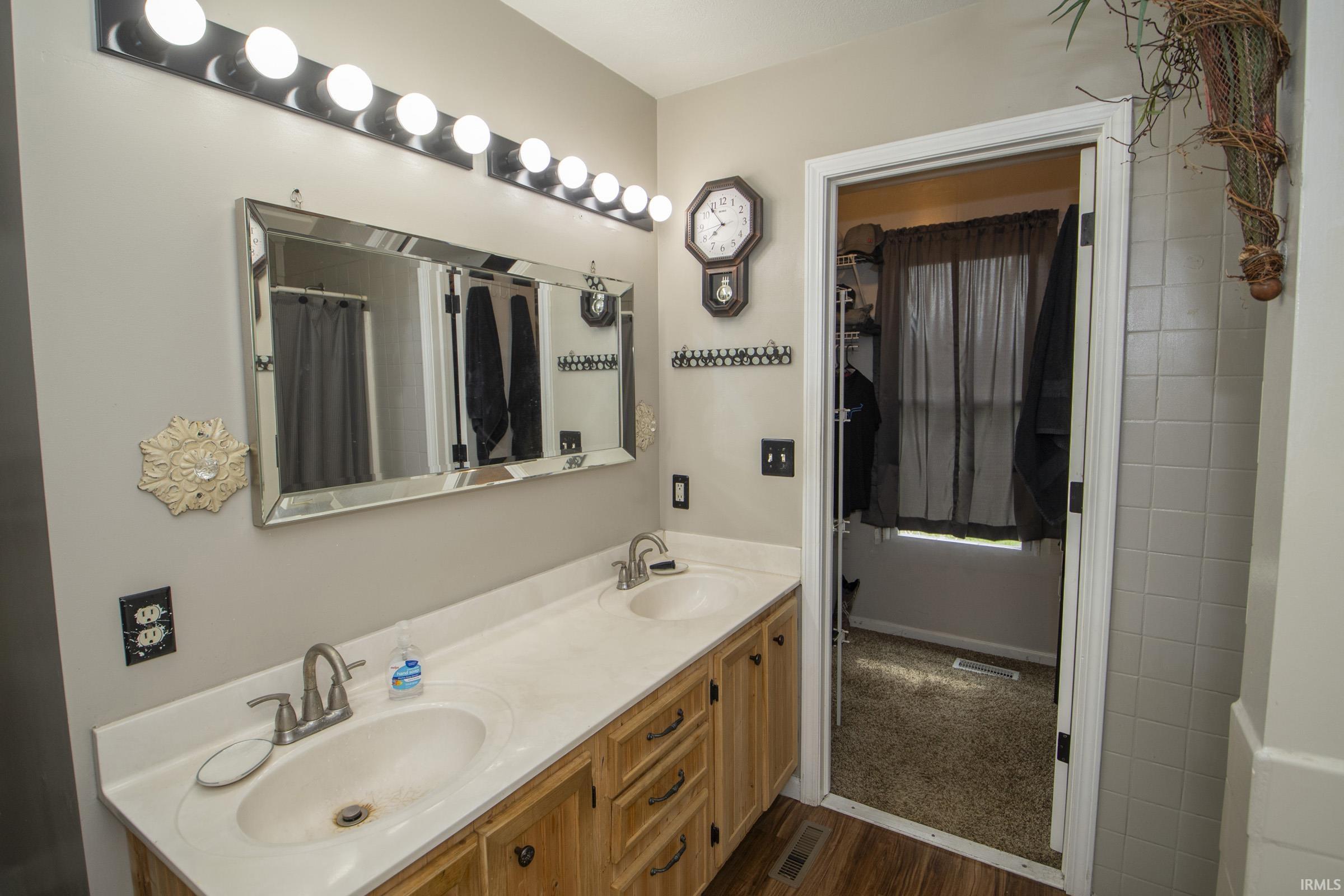 16393 County Road 18 Goshen IN 46528