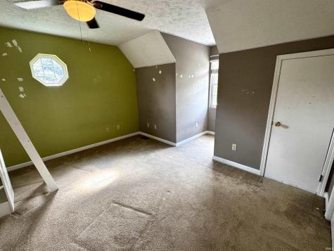 1213 W Woodhill Drive Bloomington IN 47403